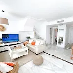 Vakantiehuis & Golf Townhouse In
